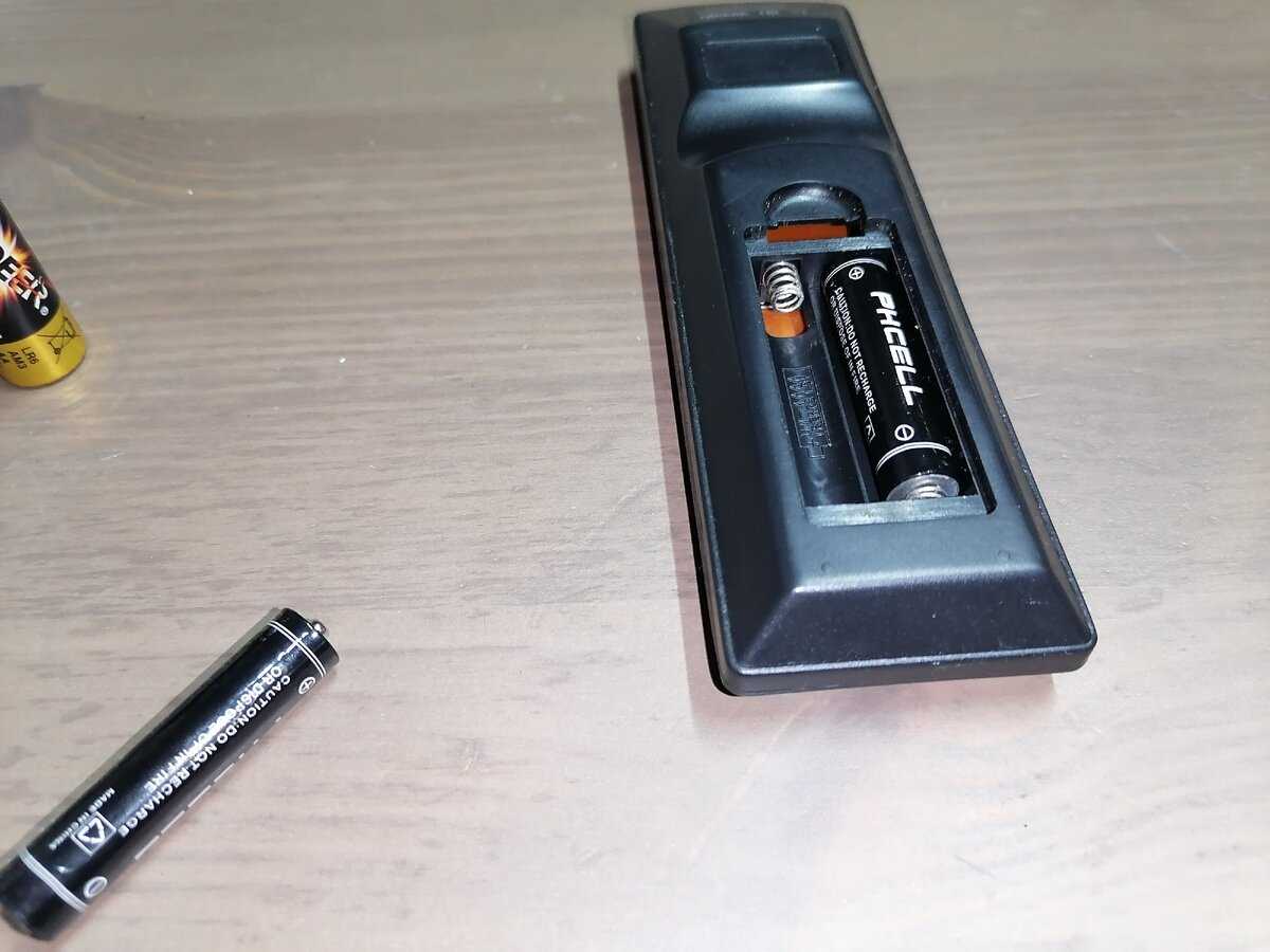 Как можно зарядить батарейку для наручных часов