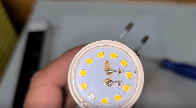 Светодиодная лампа (светильник) ремонт своими руками