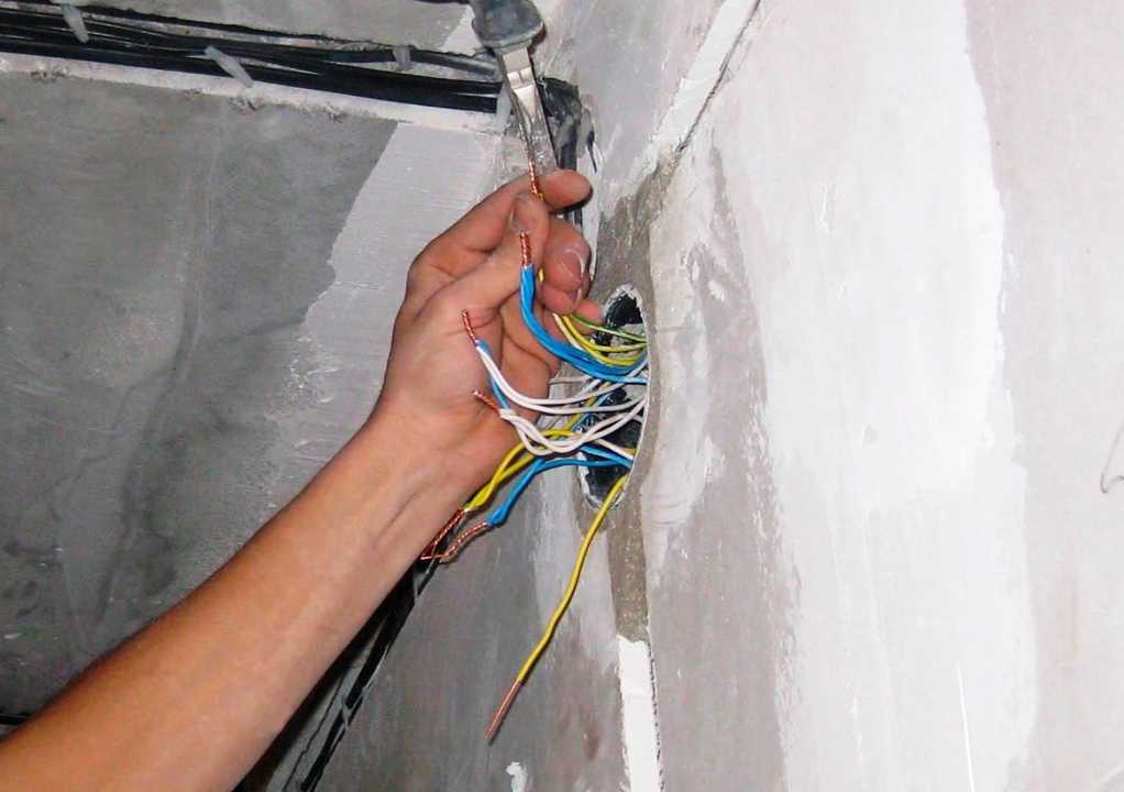 Как найти обрыв провода в стене своими руками