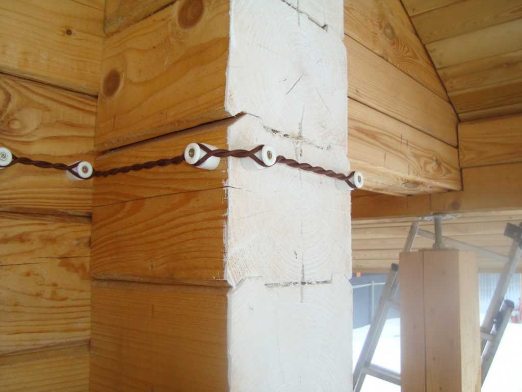 Как сделать проводку ретро в деревянном доме
